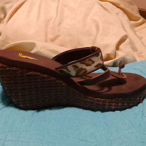 Volatile Leopard New In Box Brown Flip Flop
